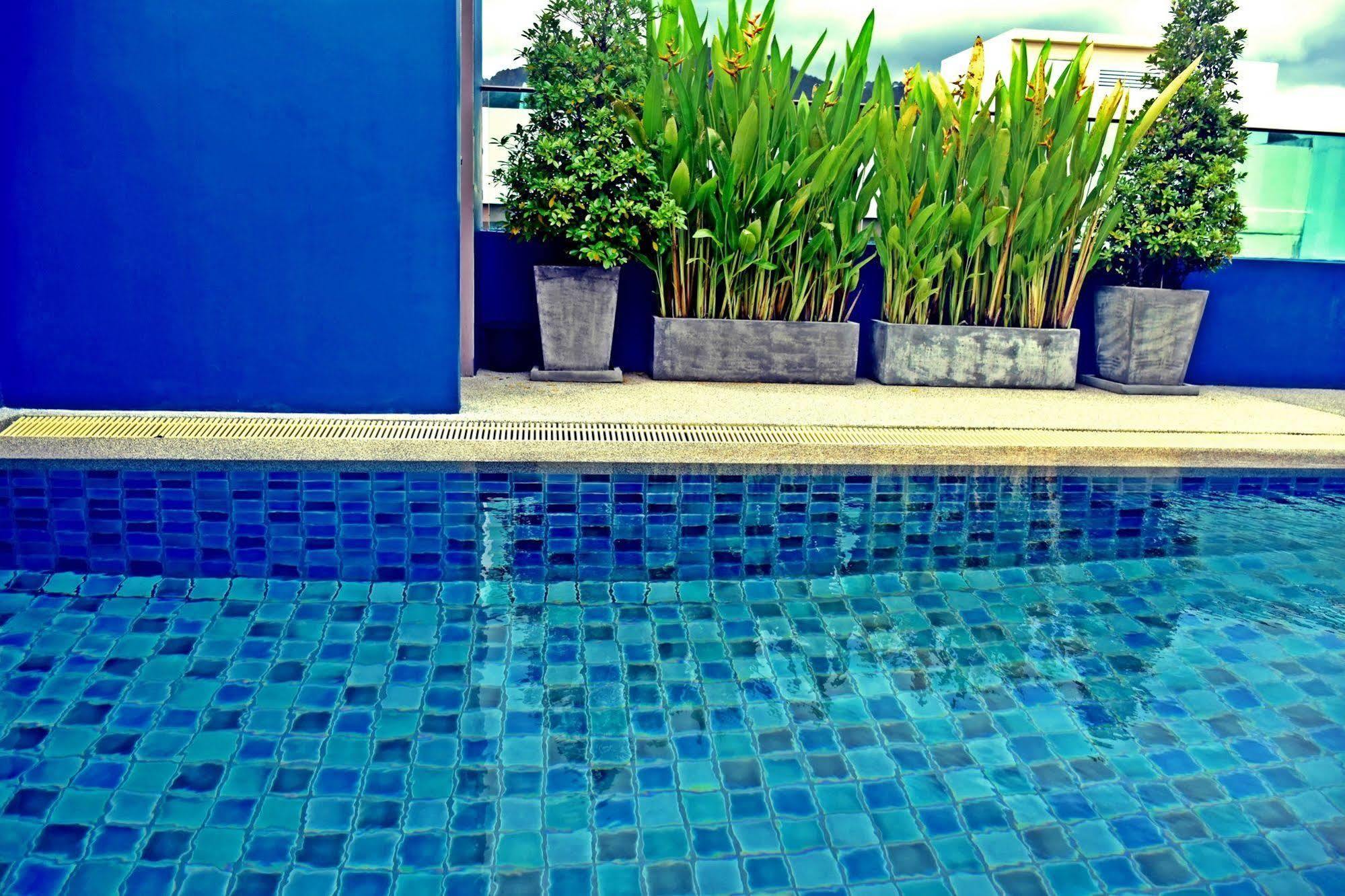 Ocean And Ole Patong Hotel Exterior foto